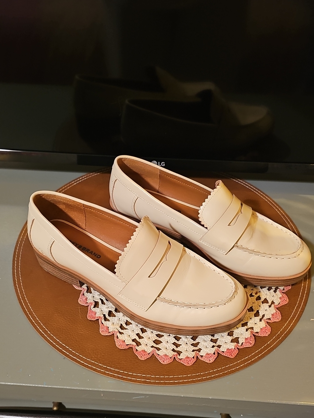 Lucky Brand Cream Leather Penny Loafers